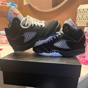 Kids Jordan 5s Retro OG SIZE 1 Little Kids